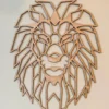 Tête de lion géométrique en bois